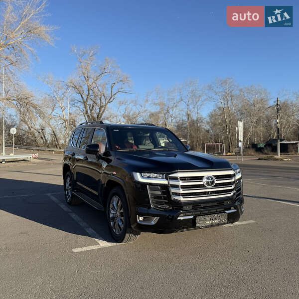 Внедорожник / Кроссовер Toyota Land Cruiser 2023 в Киеве