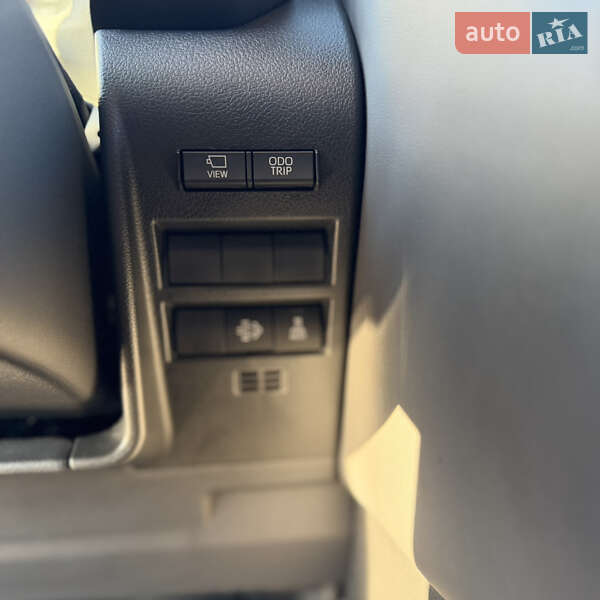 Внедорожник / Кроссовер Toyota Land Cruiser 2023 в Киеве