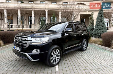 Позашляховик / Кросовер Toyota Land Cruiser 2017 в Одесі