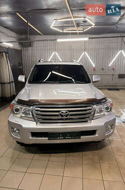 Внедорожник / Кроссовер Toyota Land Cruiser 2013 в Киеве