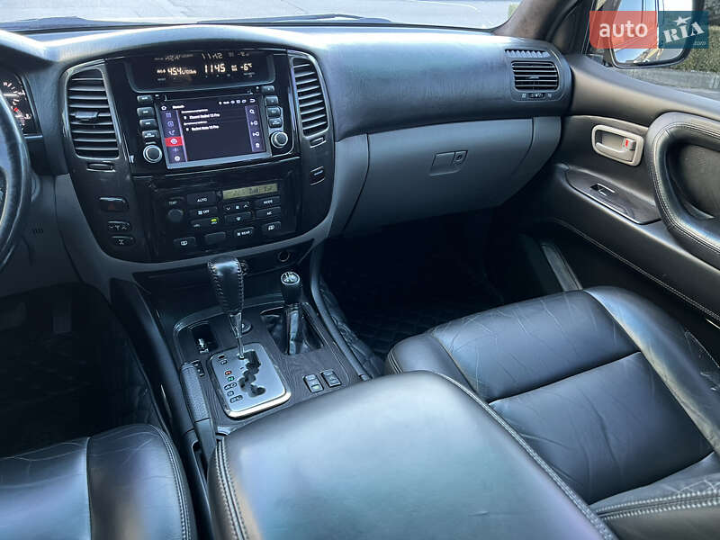 Позашляховик / Кросовер Toyota Land Cruiser 2004 в Дніпрі фото 26 Позашляховик / Кросовер Toyota Land Cruiser 2004 в Дніпрі