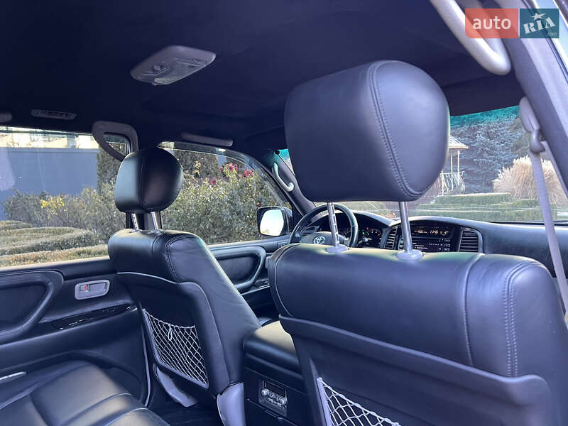 Позашляховик / Кросовер Toyota Land Cruiser 2004 в Дніпрі фото 32 Позашляховик / Кросовер Toyota Land Cruiser 2004 в Дніпрі