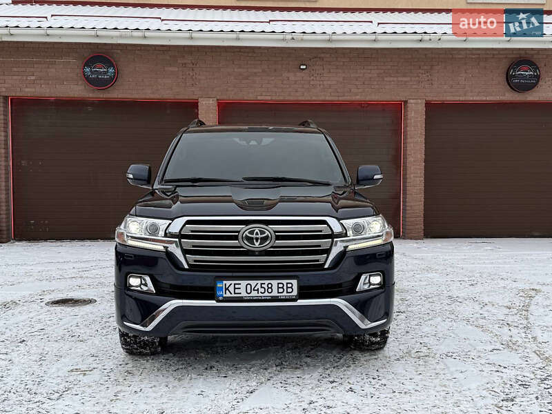 Внедорожник / Кроссовер Toyota Land Cruiser 2016 в Киеве