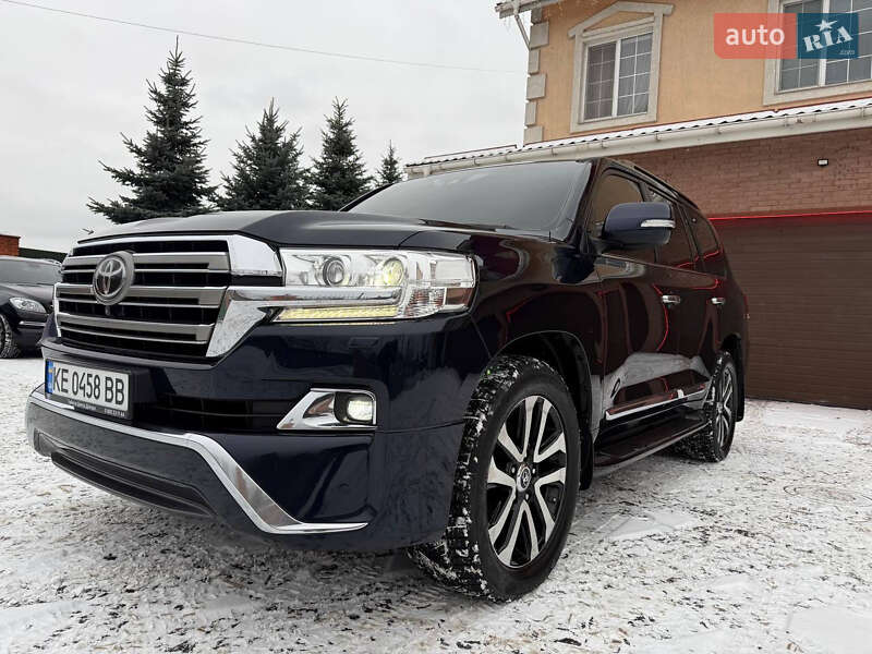 Внедорожник / Кроссовер Toyota Land Cruiser 2016 в Киеве