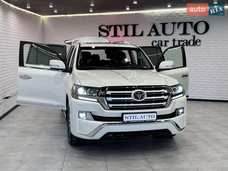 Внедорожник / Кроссовер Toyota Land Cruiser 2017 в Одессе