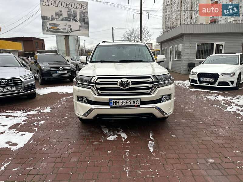 Внедорожник / Кроссовер Toyota Land Cruiser 2017 в Одессе
