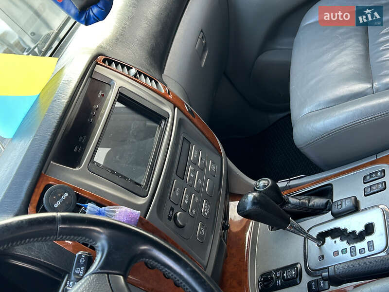 Внедорожник / Кроссовер Toyota Land Cruiser 2003 в Мукачево