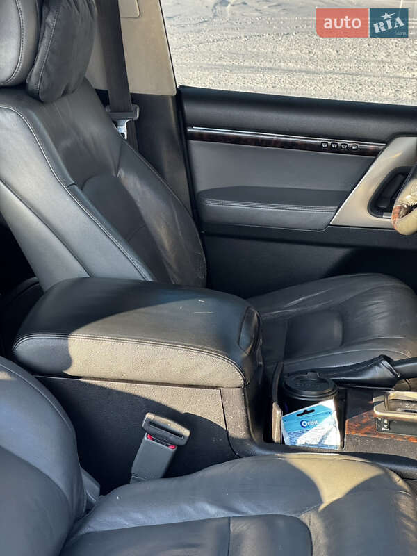 Внедорожник / Кроссовер Toyota Land Cruiser 2008 в Киеве