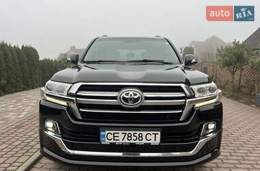 Внедорожник / Кроссовер Toyota Land Cruiser 2007 в Черновцах