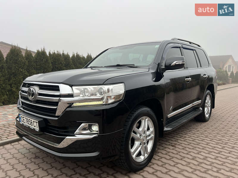 Внедорожник / Кроссовер Toyota Land Cruiser 2007 в Черновцах