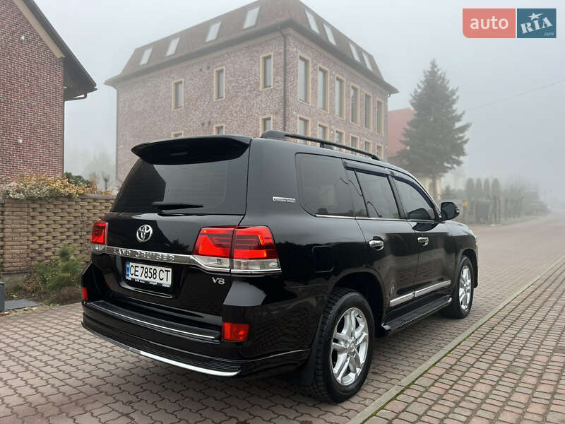 Внедорожник / Кроссовер Toyota Land Cruiser 2007 в Черновцах