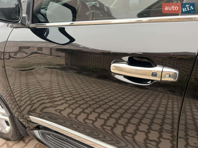 Внедорожник / Кроссовер Toyota Land Cruiser 2007 в Черновцах