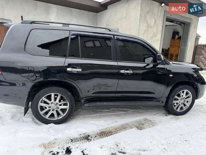 Внедорожник / Кроссовер Toyota Land Cruiser 2010 в Костополе фото 4 Внедорожник / Кроссовер Toyota Land Cruiser 2010 в Костополе