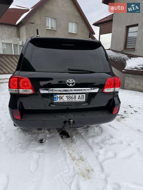 Внедорожник / Кроссовер Toyota Land Cruiser 2010 в Костополе фото 6 Внедорожник / Кроссовер Toyota Land Cruiser 2010 в Костополе