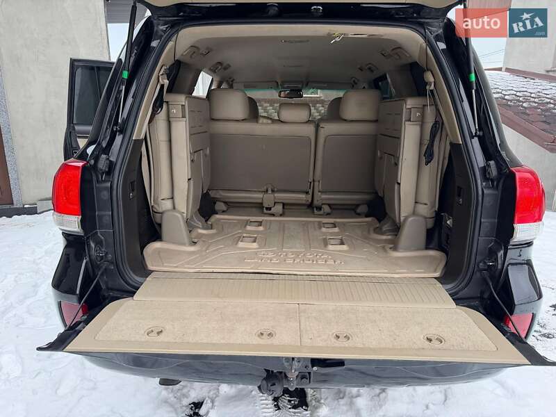 Внедорожник / Кроссовер Toyota Land Cruiser 2010 в Костополе фото 20 Внедорожник / Кроссовер Toyota Land Cruiser 2010 в Костополе