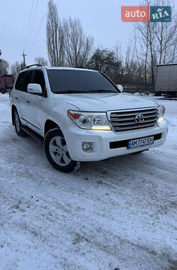 Внедорожник / Кроссовер Toyota Land Cruiser 2013 в Житомире