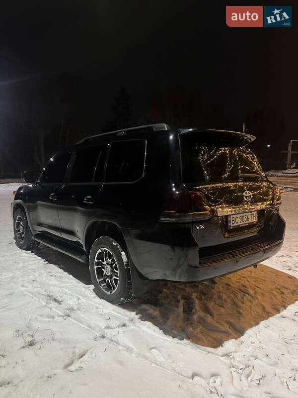 Внедорожник / Кроссовер Toyota Land Cruiser 2007 в Сокале фото 4 Внедорожник / Кроссовер Toyota Land Cruiser 2007 в Сокале