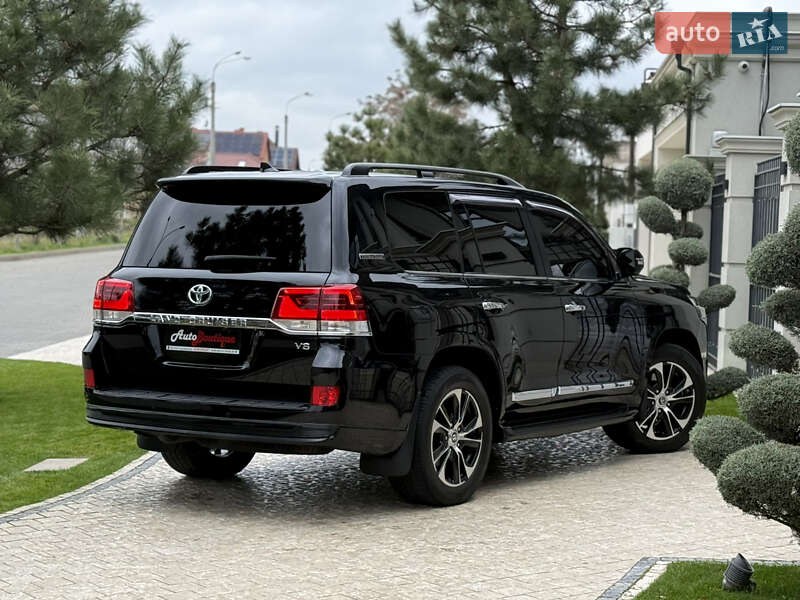 Позашляховик / Кросовер Toyota Land Cruiser 2015 в Одесі