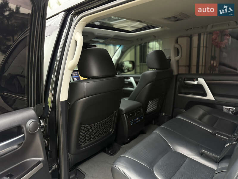 Позашляховик / Кросовер Toyota Land Cruiser 2015 в Одесі