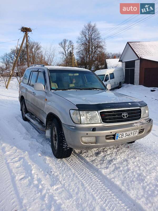 Toyota Land Cruiser 2001