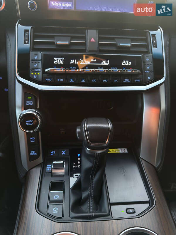 Внедорожник / Кроссовер Toyota Land Cruiser 2022 в Иршаве фото 14 Внедорожник / Кроссовер Toyota Land Cruiser 2022 в Иршаве