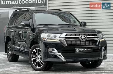 Позашляховик / Кросовер Toyota Land Cruiser 2016 в Києві