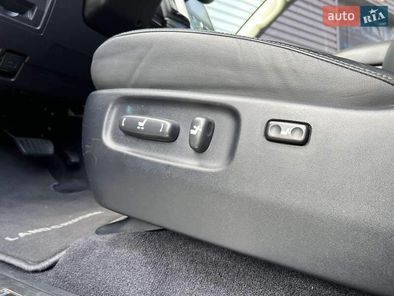 Позашляховик / Кросовер Toyota Land Cruiser 2016 в Києві фото 30 Позашляховик / Кросовер Toyota Land Cruiser 2016 в Києві