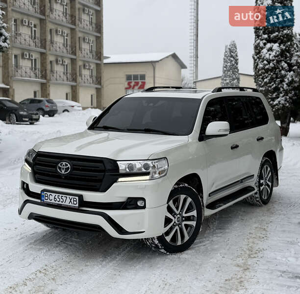 Внедорожник / Кроссовер Toyota Land Cruiser 2016 в Львове фото 11 Внедорожник / Кроссовер Toyota Land Cruiser 2016 в Львове