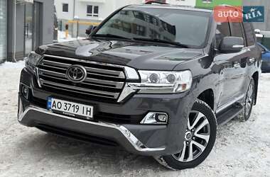 Внедорожник / Кроссовер Toyota Land Cruiser 2016 в Ивано-Франковске