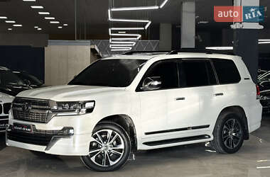 Внедорожник / Кроссовер Toyota Land Cruiser 2020 в Николаеве