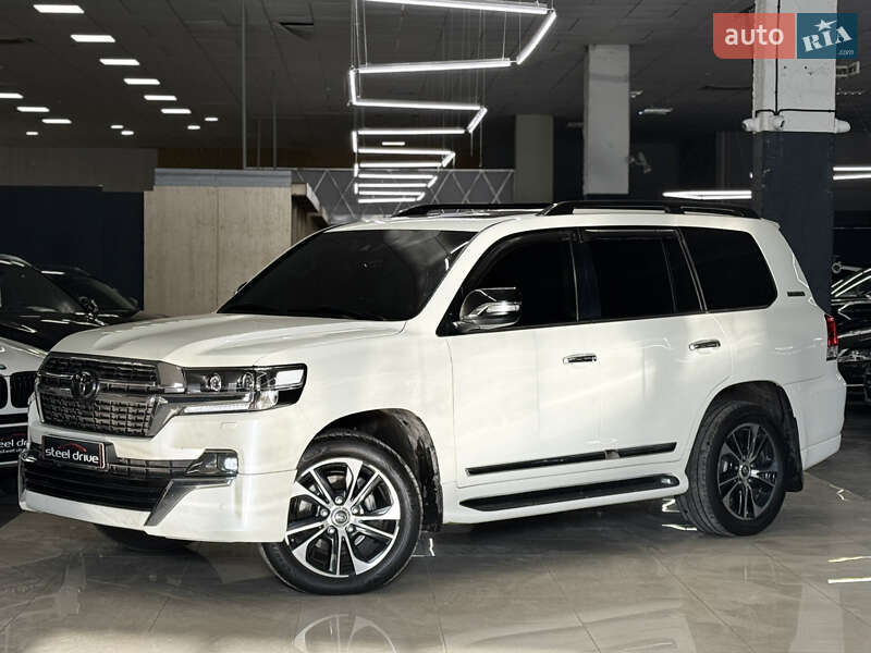 Toyota Land Cruiser 2020