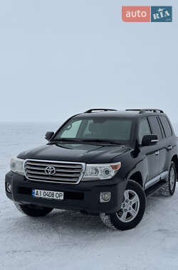 Позашляховик / Кросовер Toyota Land Cruiser 2013 в Києві