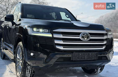 Позашляховик / Кросовер Toyota Land Cruiser 2022 в Івано-Франківську