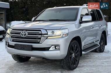 Позашляховик / Кросовер Toyota Land Cruiser 2017 в Києві