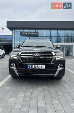 Позашляховик / Кросовер Toyota Land Cruiser 2020 в Дніпрі