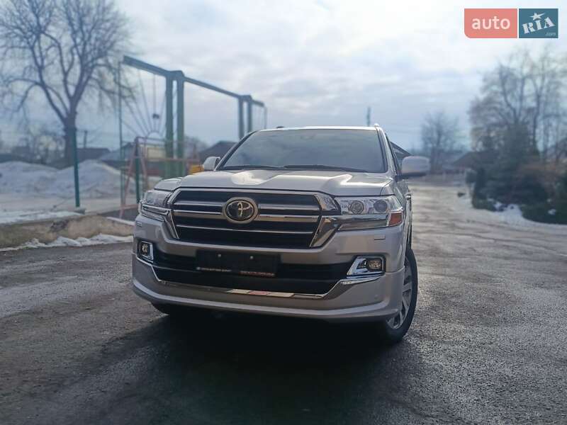 Toyota Land Cruiser 2019