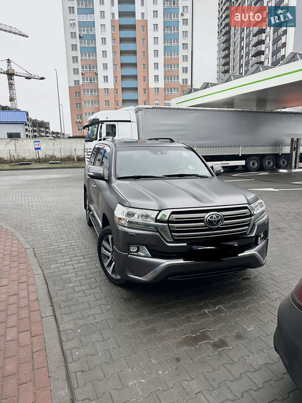 Toyota Land Cruiser 2016