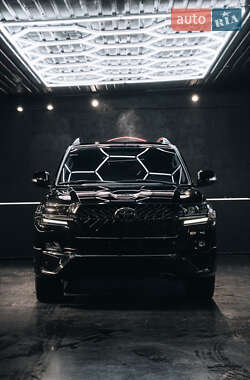 Внедорожник / Кроссовер Toyota Land Cruiser 2020 в Киеве