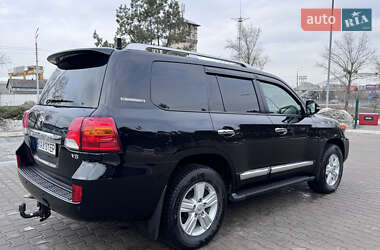 Позашляховик / Кросовер Toyota Land Cruiser 2014 в Києві
