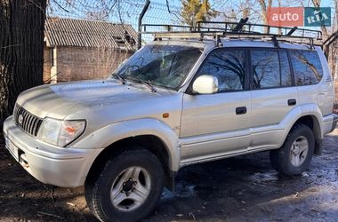 Позашляховик / Кросовер Toyota Land Cruiser 2000 в Києві