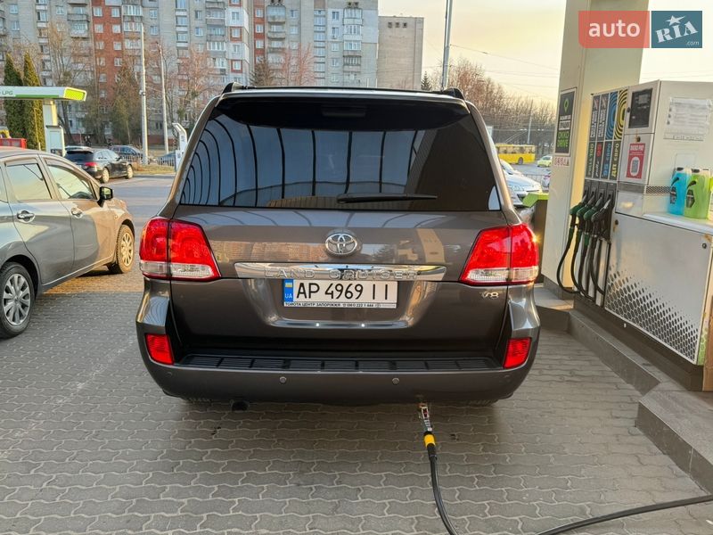 Внедорожник / Кроссовер Toyota Land Cruiser 2011 в Львове