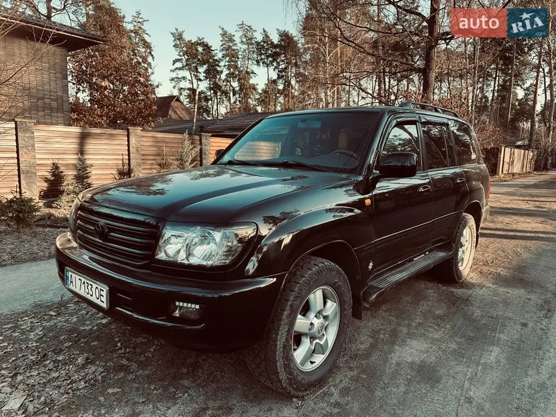 Toyota Land Cruiser 2004