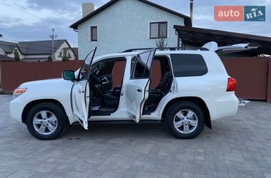 Позашляховик / Кросовер Toyota Land Cruiser 2014 в Одесі