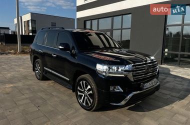Внедорожник / Кроссовер Toyota Land Cruiser 2016 в Киеве