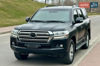 Позашляховик / Кросовер Toyota Land Cruiser 2017 в Києві