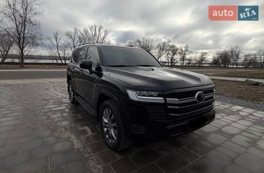 Внедорожник / Кроссовер Toyota Land Cruiser 2022 в Днепре