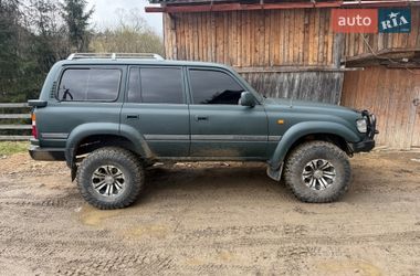 Внедорожник / Кроссовер Toyota Land Cruiser 1996 в Рахове