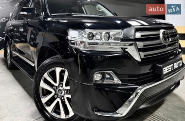 Позашляховик / Кросовер Toyota Land Cruiser 2017 в Києві