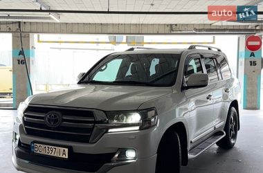 Позашляховик / Кросовер Toyota Land Cruiser 2019 в Львові