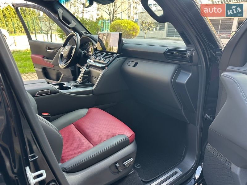 Внедорожник / Кроссовер Toyota Land Cruiser 2023 в Киеве